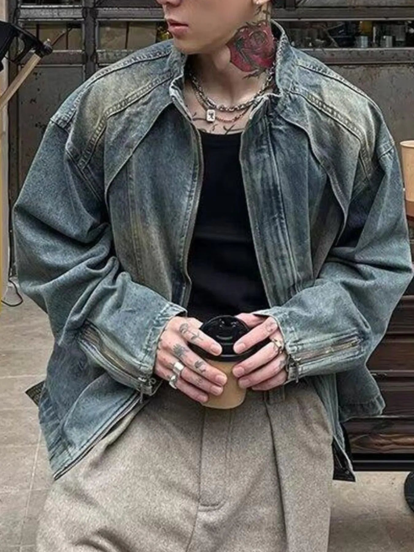 Men's Vintage Washed Denim Jacket with Classic Collar