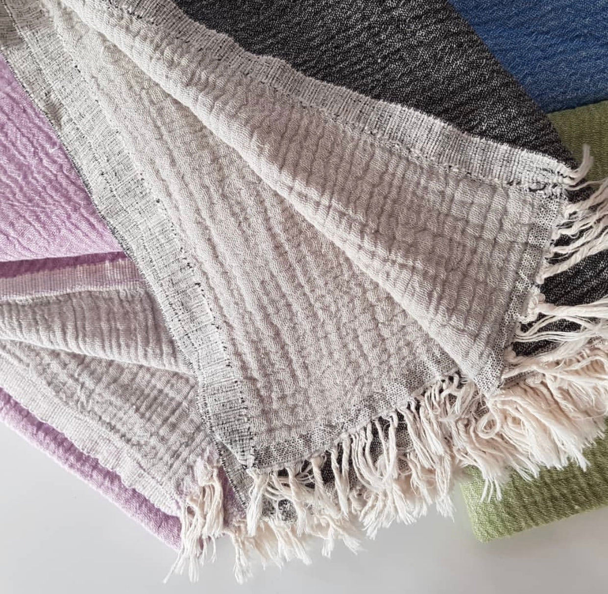 Basiclayersca Cocoon Soft Turkish Towel 40 Inch by 70 Inch