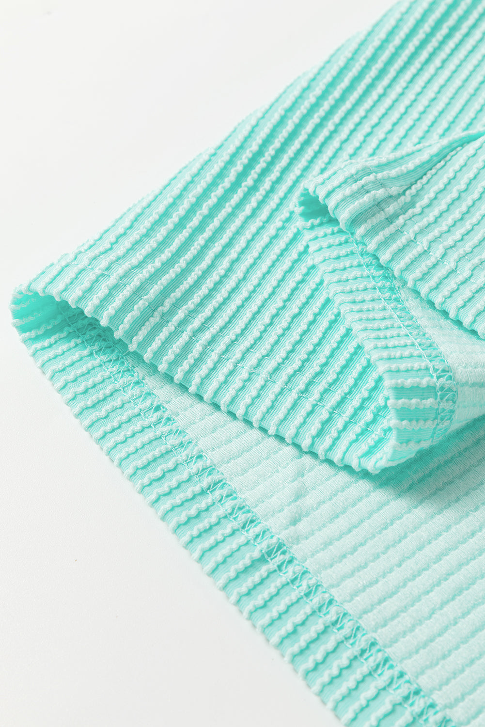 Light Blue Twisted Rib Contrast Pocket Knit Crew Neck Plus Size T Shirt