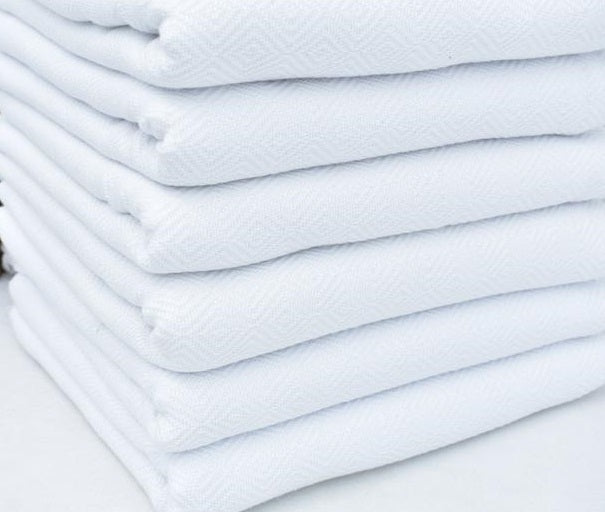 Basiclayersca Venice White Turkish Towel 100 Percent Turkish Cotton 40 Inch by 70 Inch Quick Drying Sand Resistant Eco Friendly Lightweight - Premium Quality General | Fast Shipping & Returns