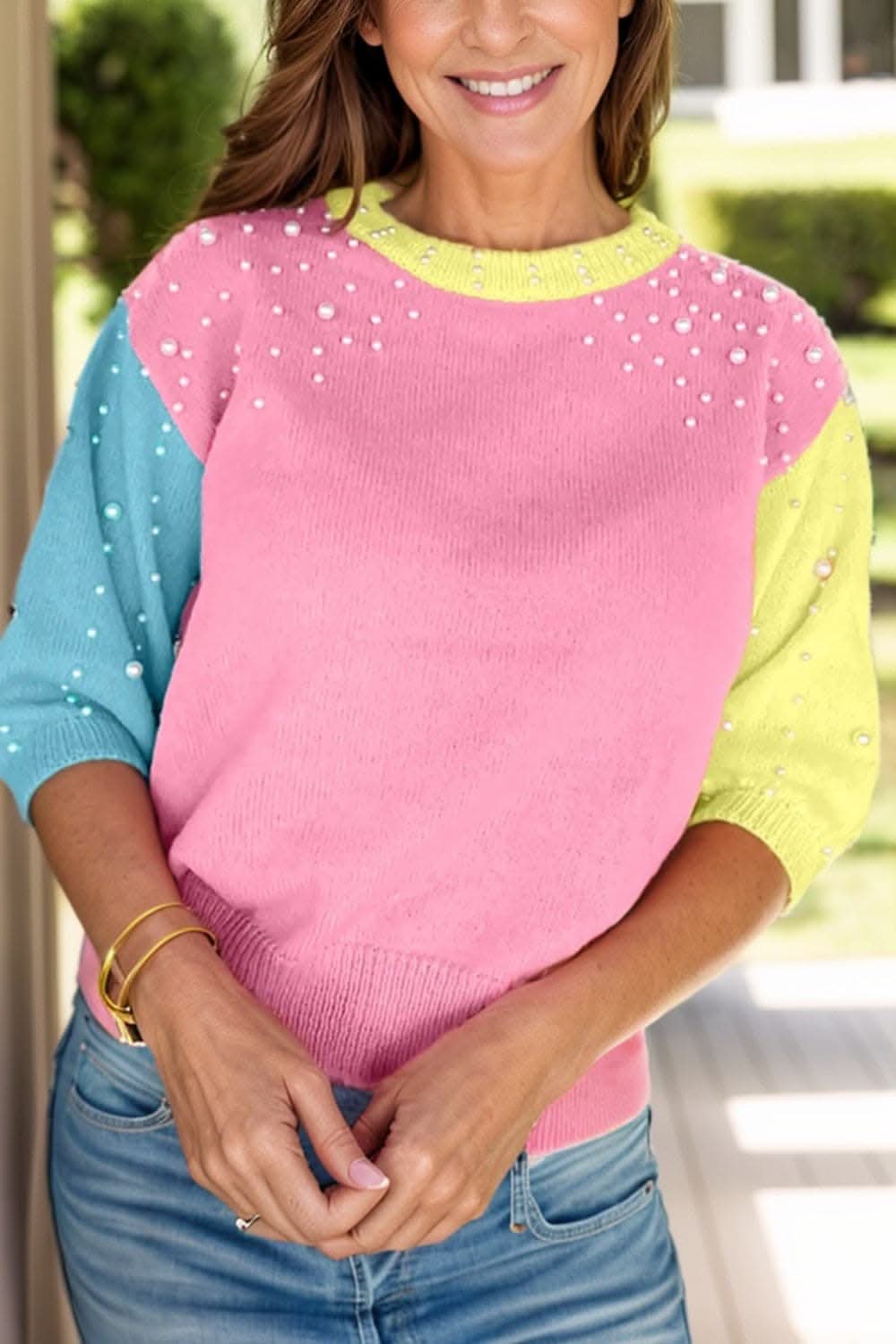 Elegant pearl contrast sweater