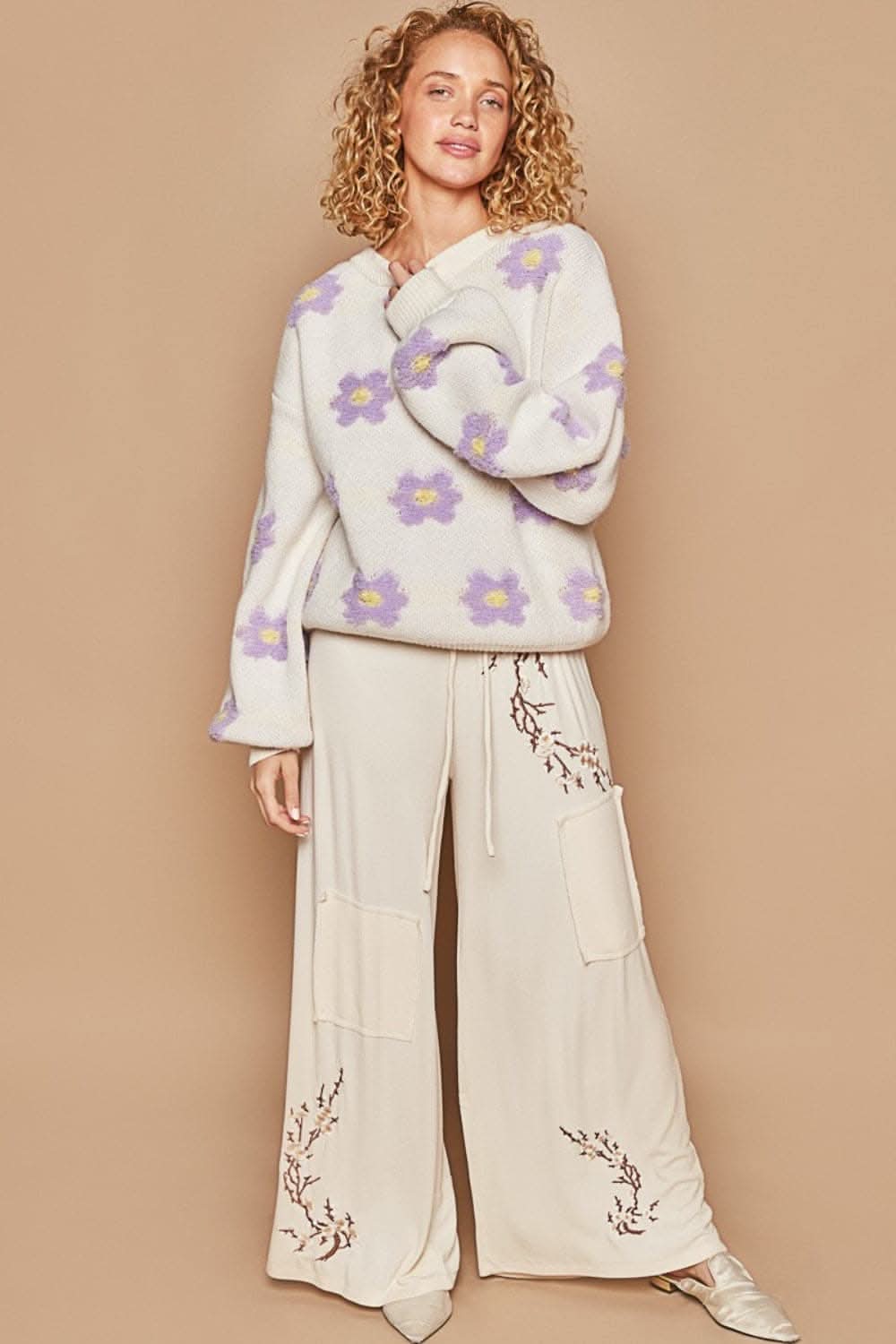 Daisy pattern drop shoulder sweater