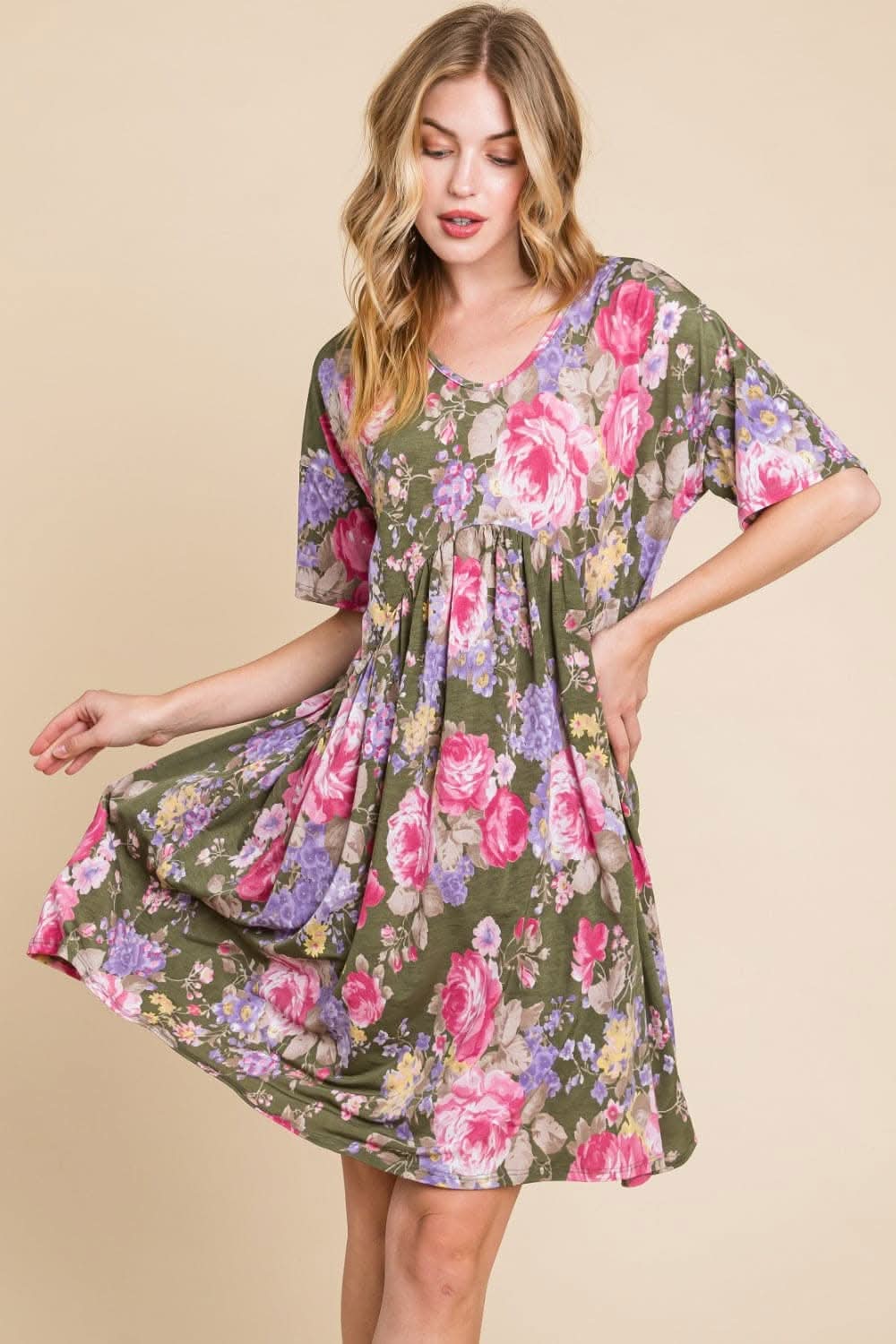 BOMBOM Flower Print V-Neck Ruched Dress for Effortless Elegance