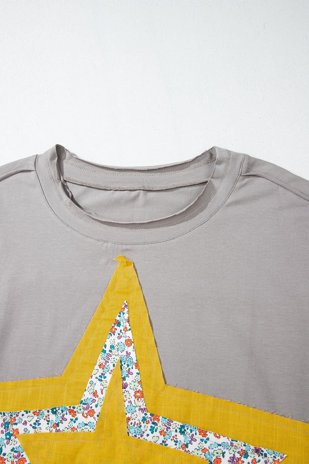 Chic grey floral star top - plus sizes