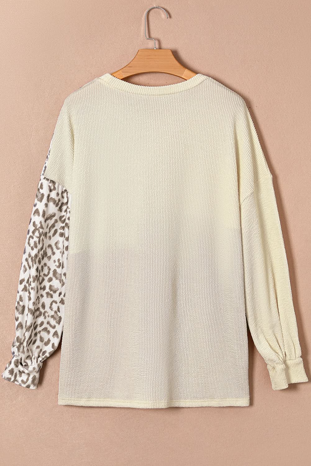Chic khaki leopard block top