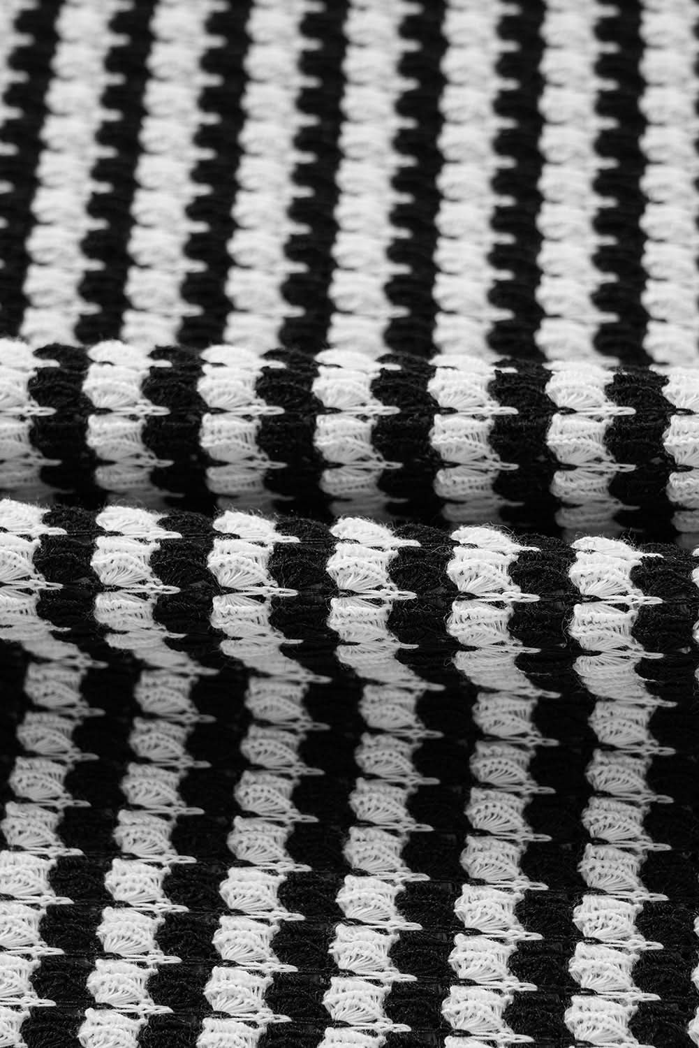 Chic plus size black striped tee