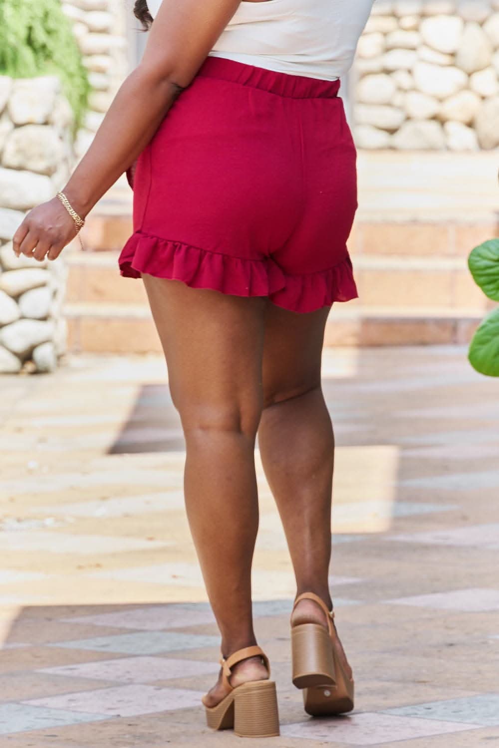 Chic plus size ruffled skort