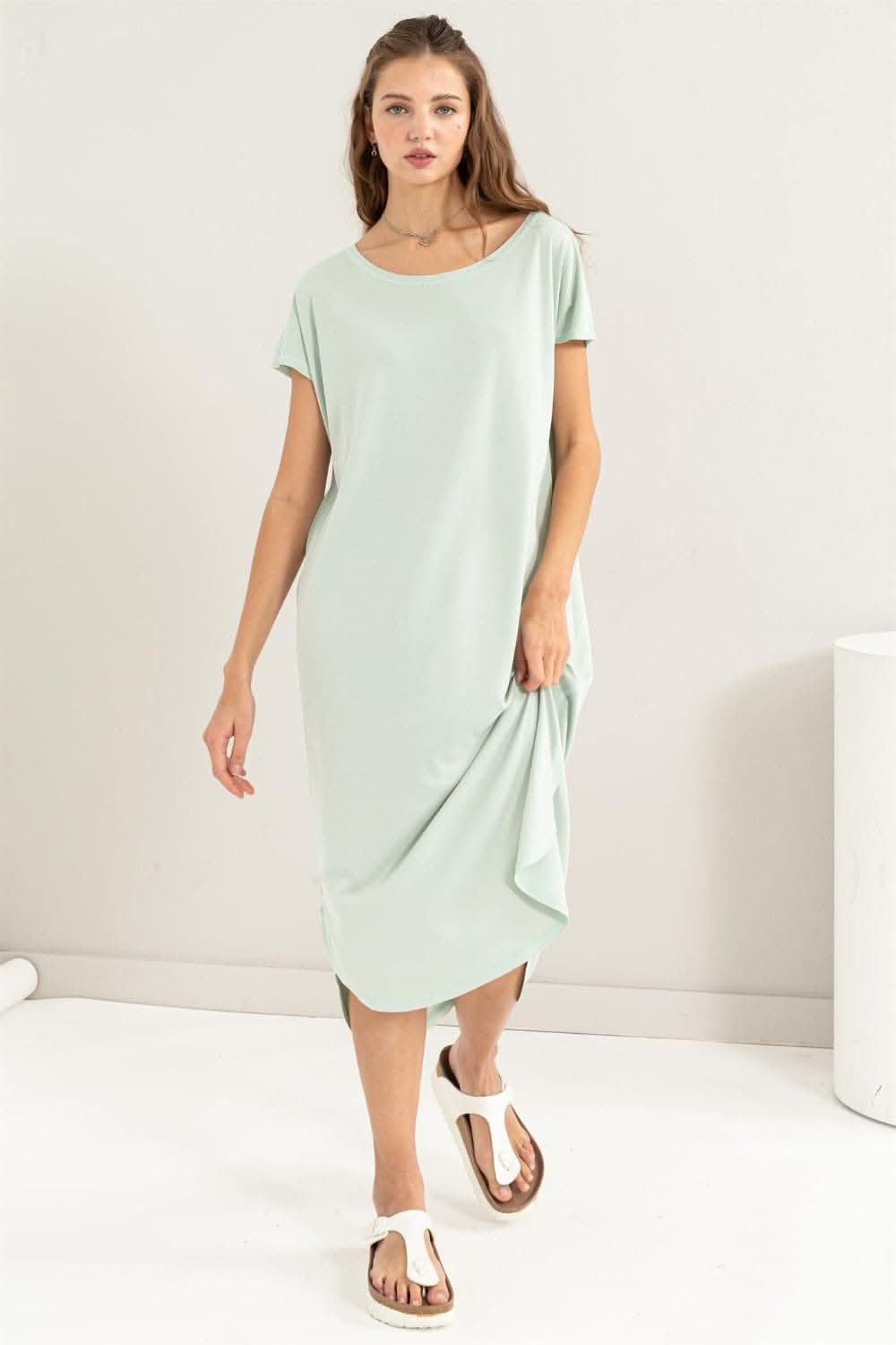 HYFVE Short Sleeve High-Low Slit Midi Dress Chic Style