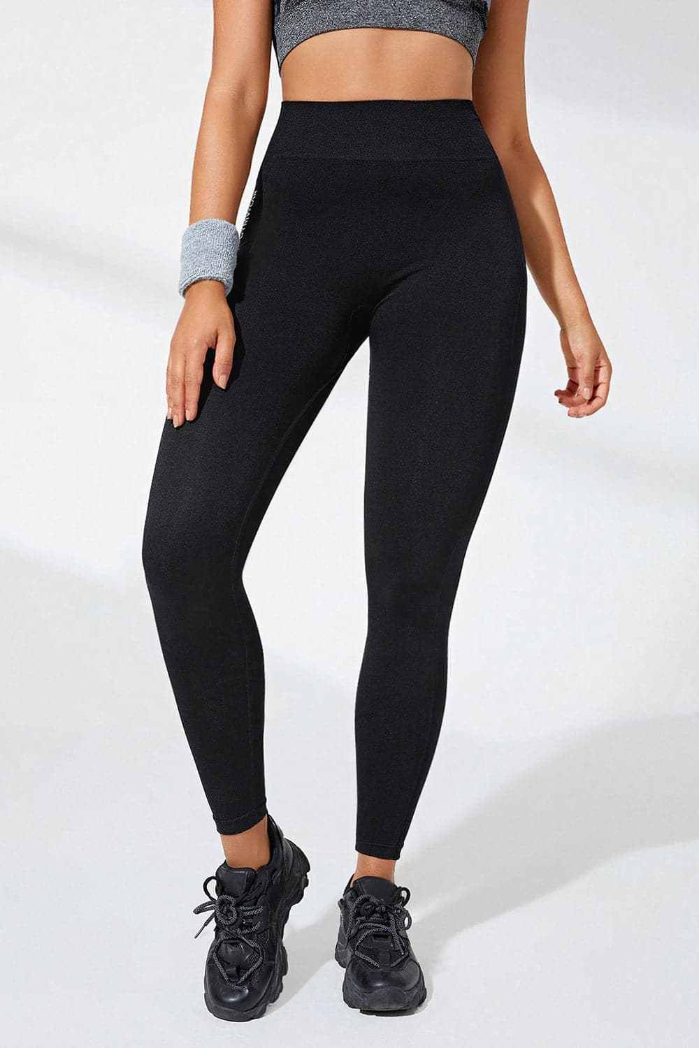High-waisted active leggings - stretchable comfort