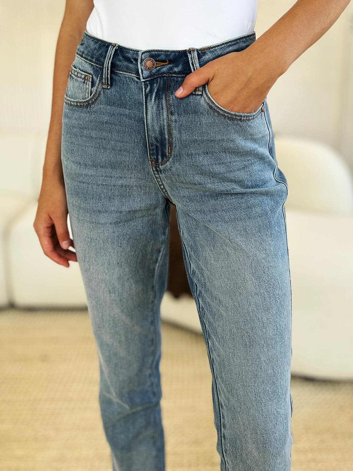 Premium Judy Blue magic release hem jeans