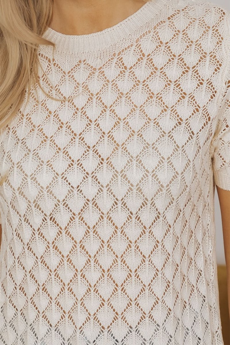 Love Salve  Beige Cut-Out Crochet Short Sleeve Sweater Tee