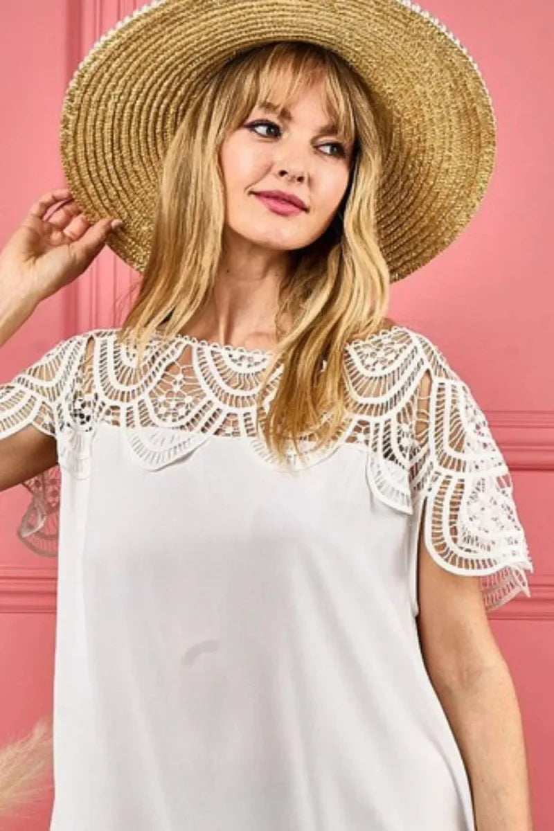 BiBi Crochet Lace Yoke Detailed Wrinkled Top for Women