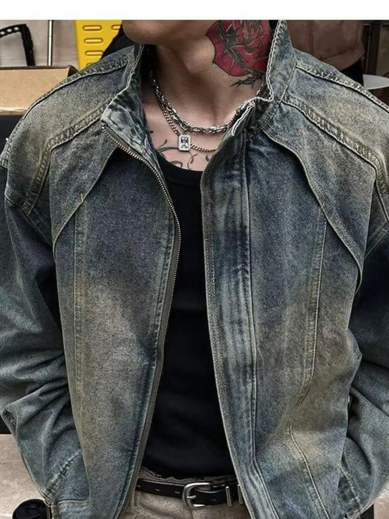 Men's Vintage Washed Denim Jacket with Classic Collar