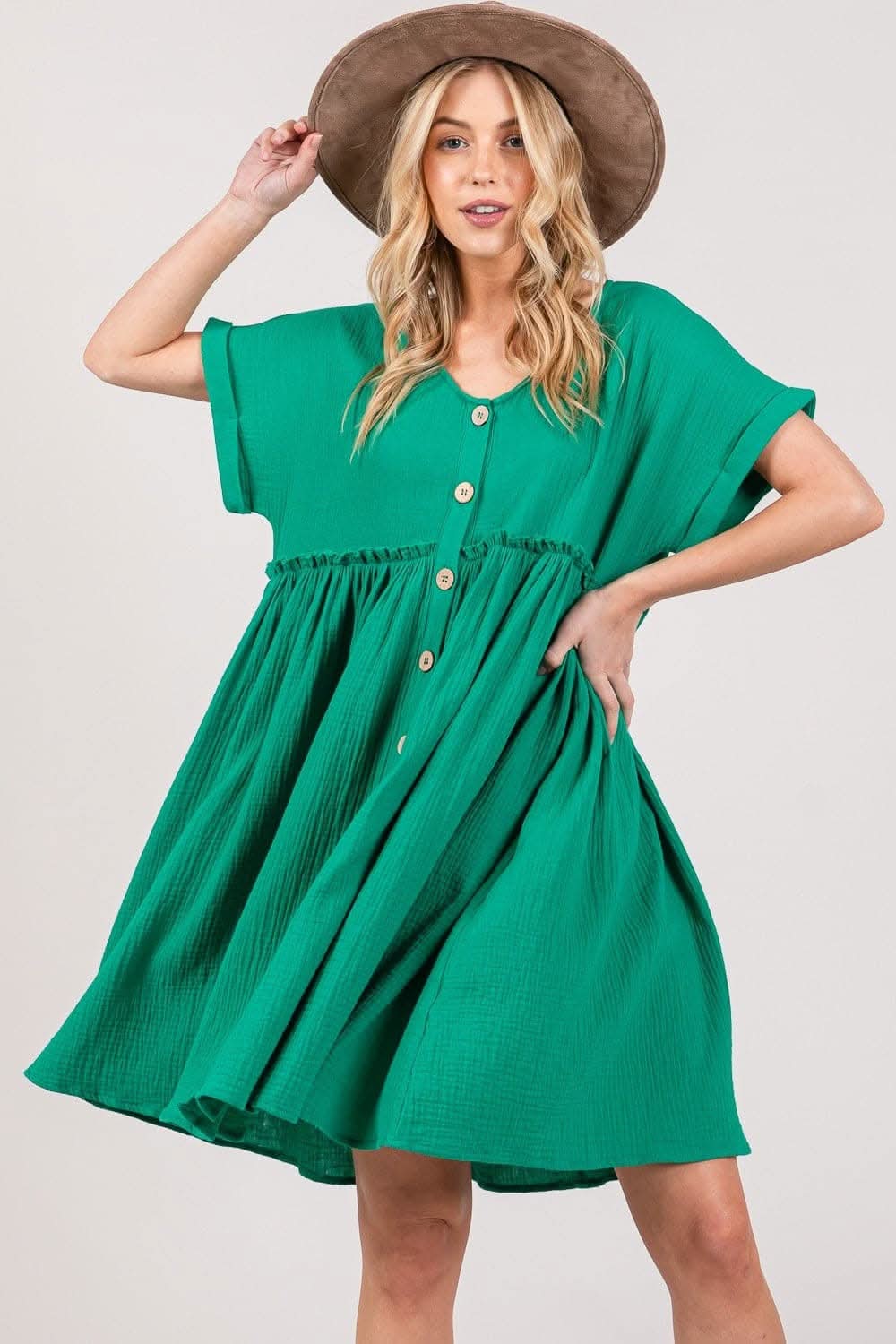 Sage + Fig Short Sleeve Dress for Effortless Elegance