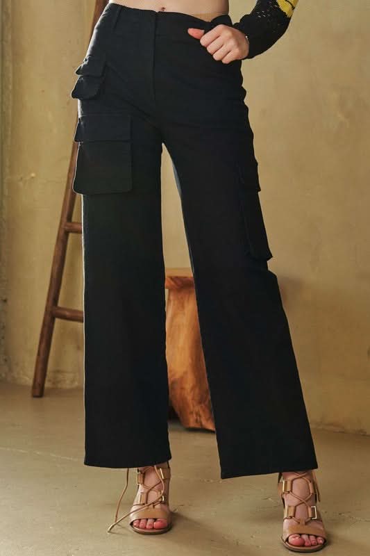 Davi & Dani Utility-Inspired Mid Rise Cargo Trousers