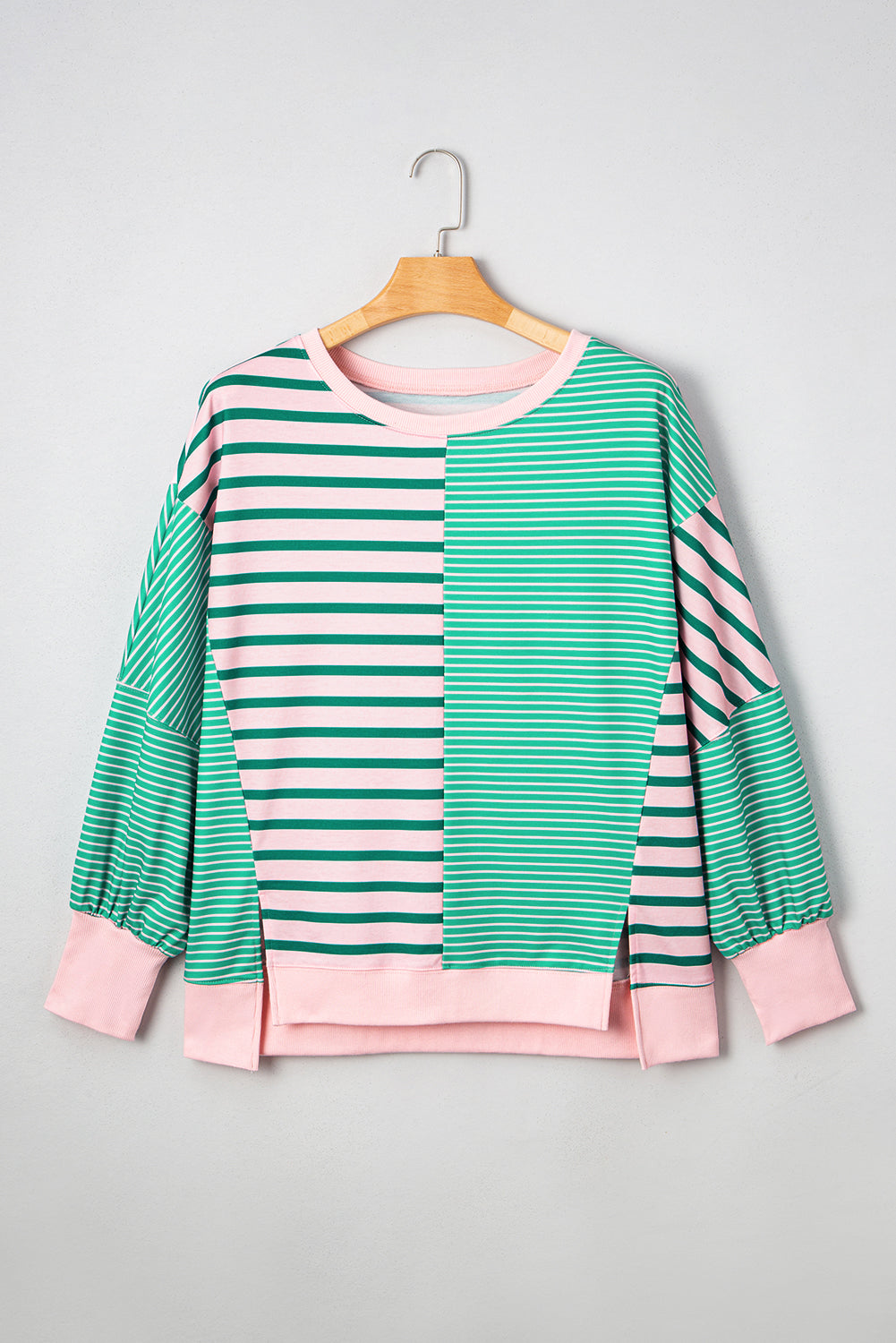 Green Stripe Color Block Exposed Seam Plus Size Sweatshirt