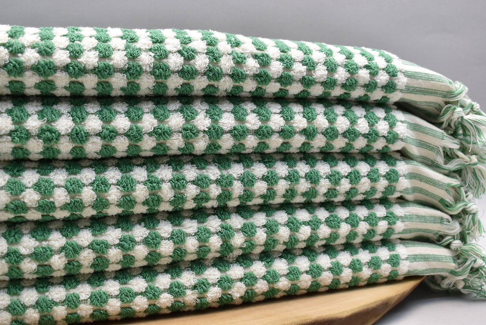 Basiclayersca Bubble Green Terry Hand Towel Made From 100