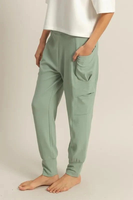 HYFVE High-Waist Pocket Detail Comfy Sweatpants for Women