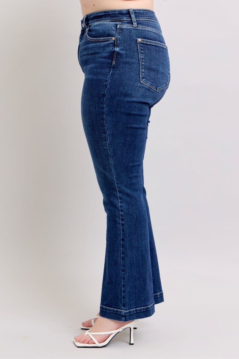 Premium Judy Blue Full Size High Rise Flare Jeans with Pockets Plus Size