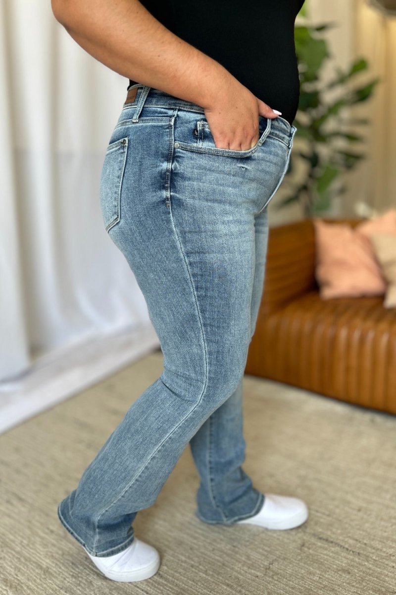 Premium Judy Blue Full Size Medium Rise Bootcut Jeans for Women