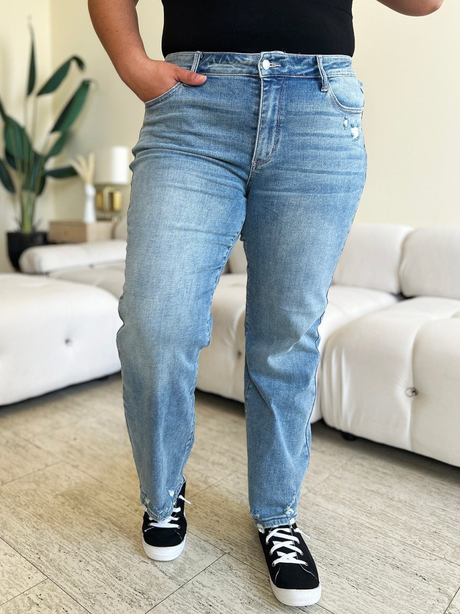 Premium Judy Blue Full Size Mid Rise Distressed Straight Jeans