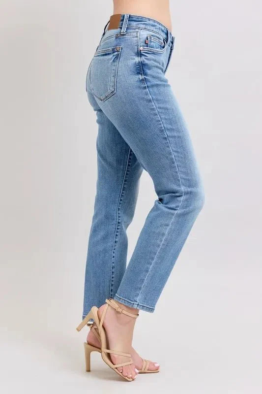 Judy Blue Full Size Mid Rise Vintage Wash Slim Jeans Plus Size