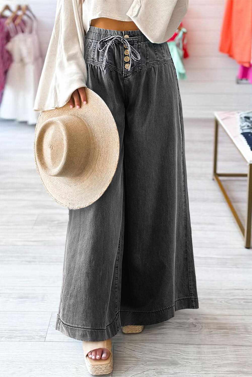 Trendy carbon grey wide leg jeans