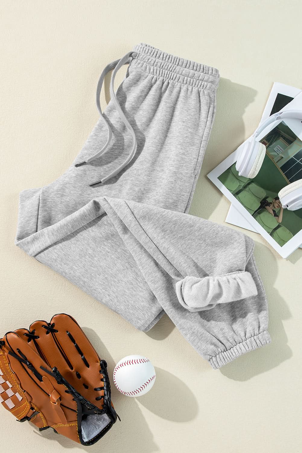 Light grey fleece-lined joggers