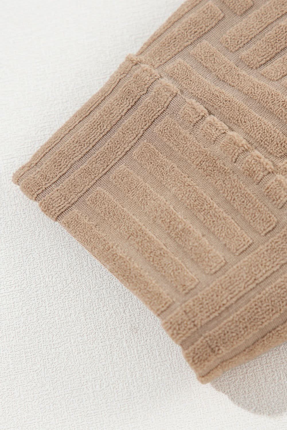 Chic dark khaki shacket with pockets