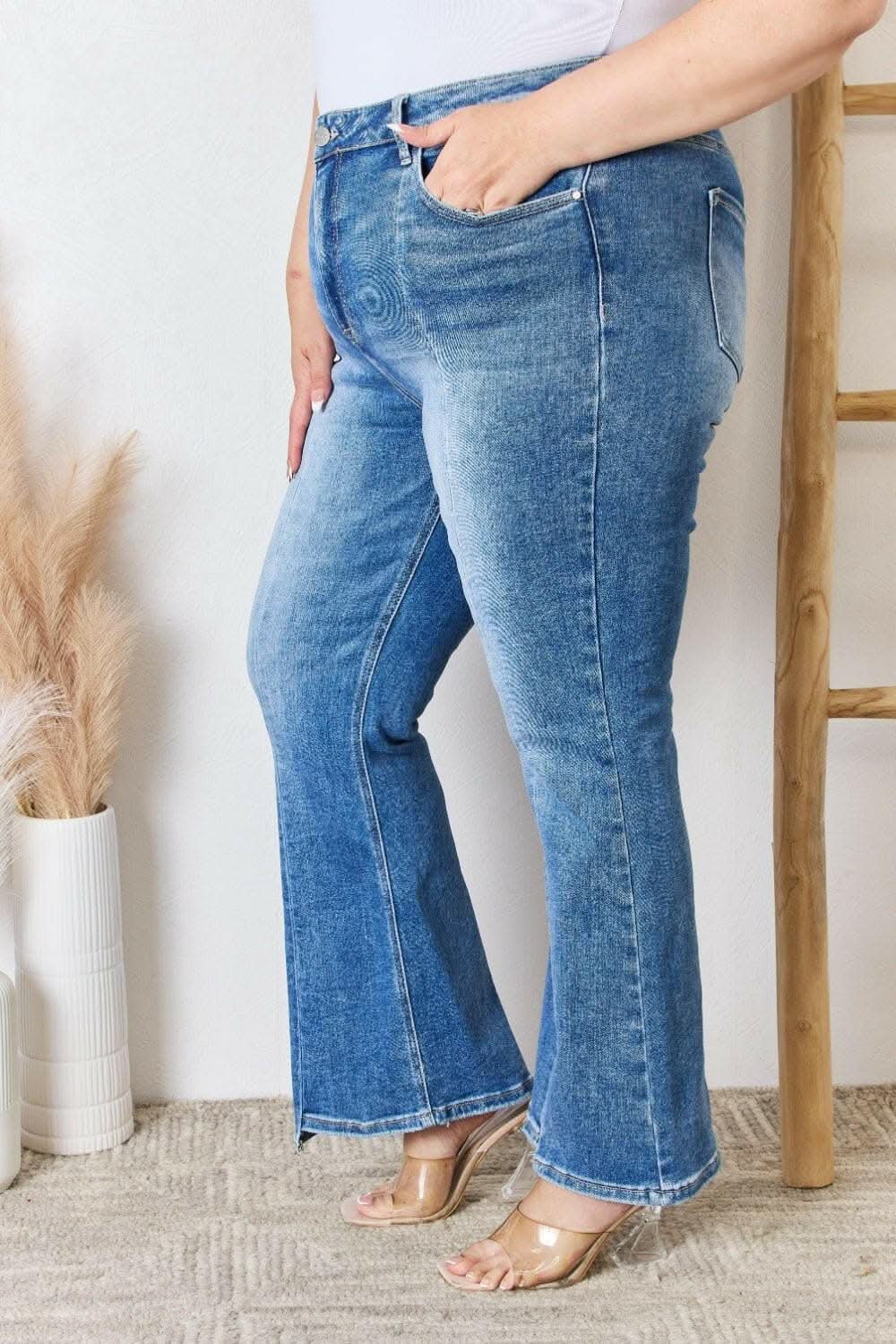 Premium Elevate Full Figure High Waist Ankle Flare Jeans: Curve-Enhancing Chic Denim