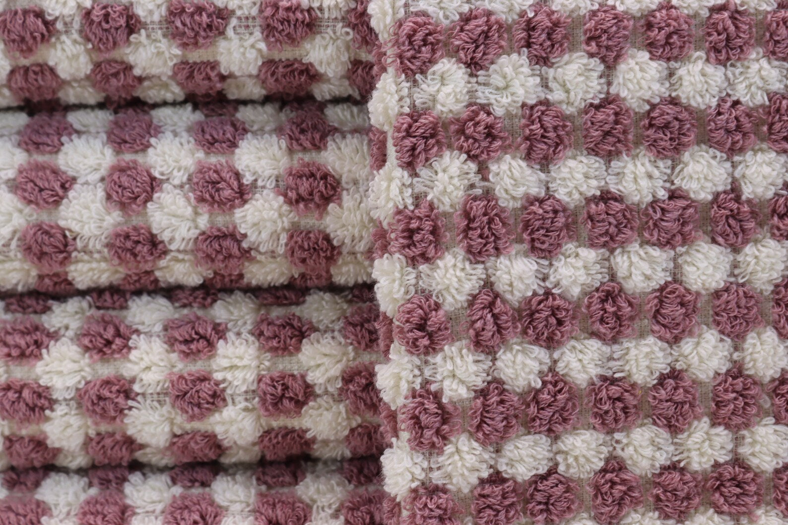 Basiclayersca Bubble Salmon Terry Hand Towel Made From 100