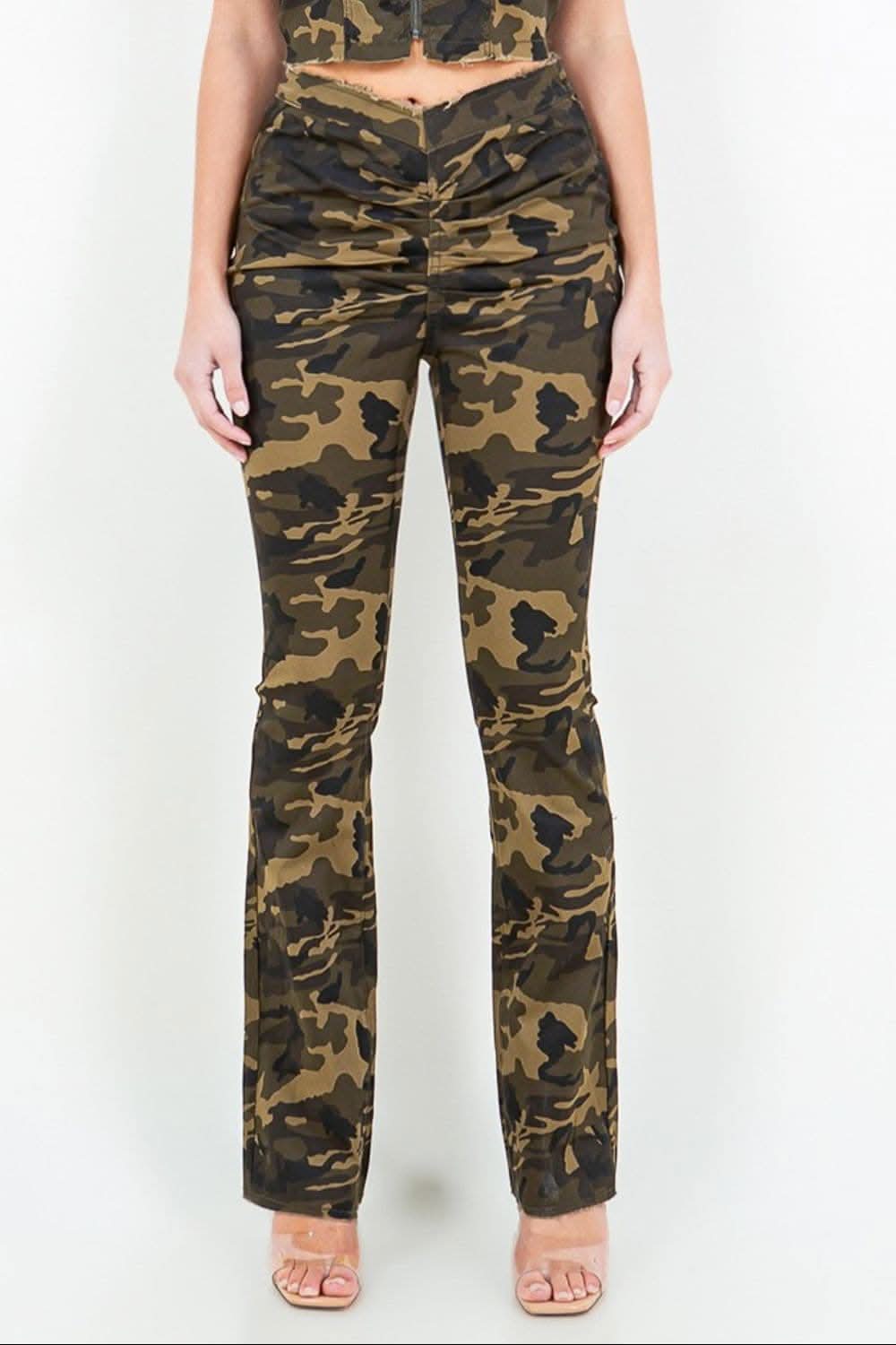 V-cut camo flared pants