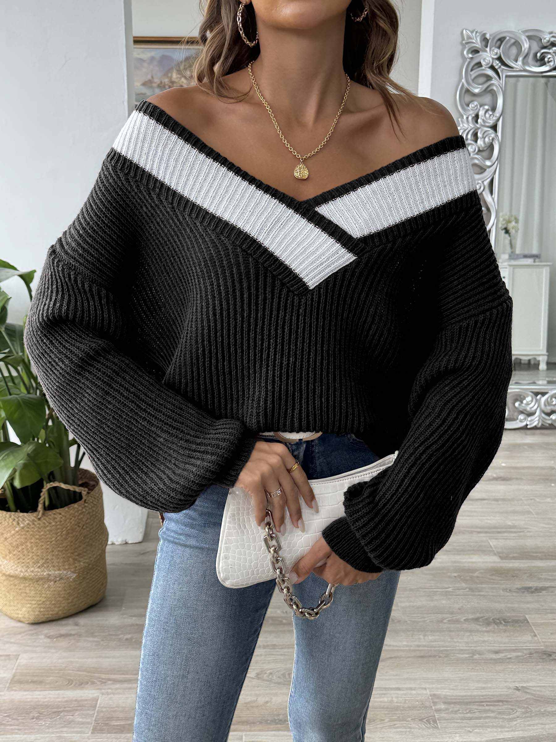 Color Block Long Sleeve Sweater