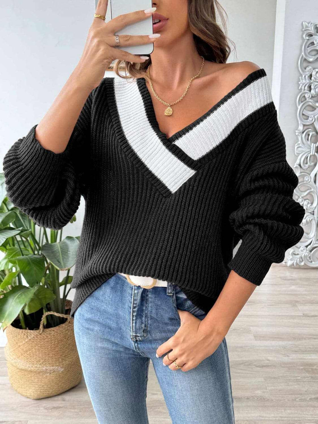 Color Block Long Sleeve Sweater