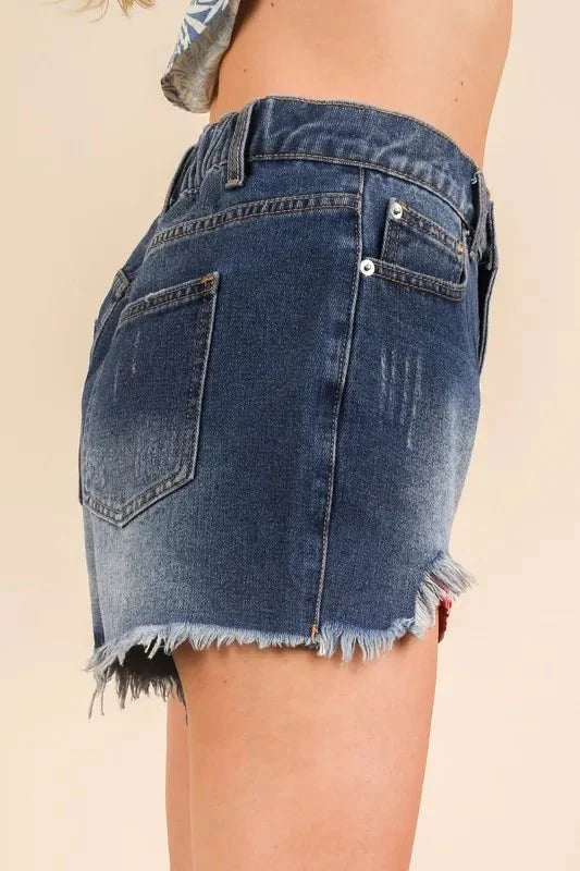 Very J Raw Hem Pocketed Contrast Washed Denim Shorts