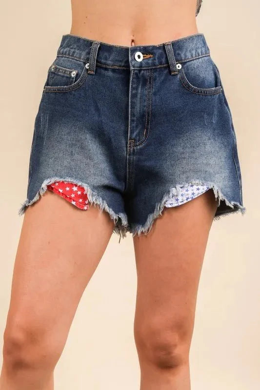 Very J Raw Hem Pocketed Contrast Washed Denim Shorts