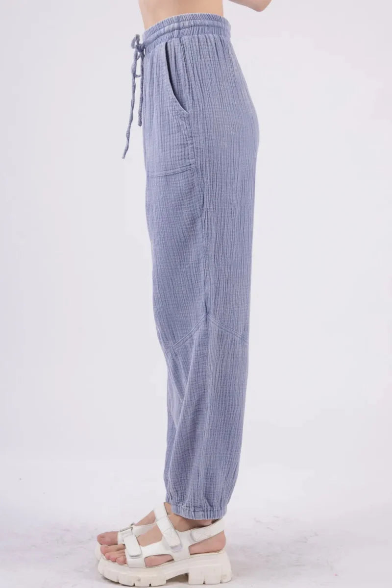 Very J Washed Woven Crinkle Gauze Cargo Pants for Women