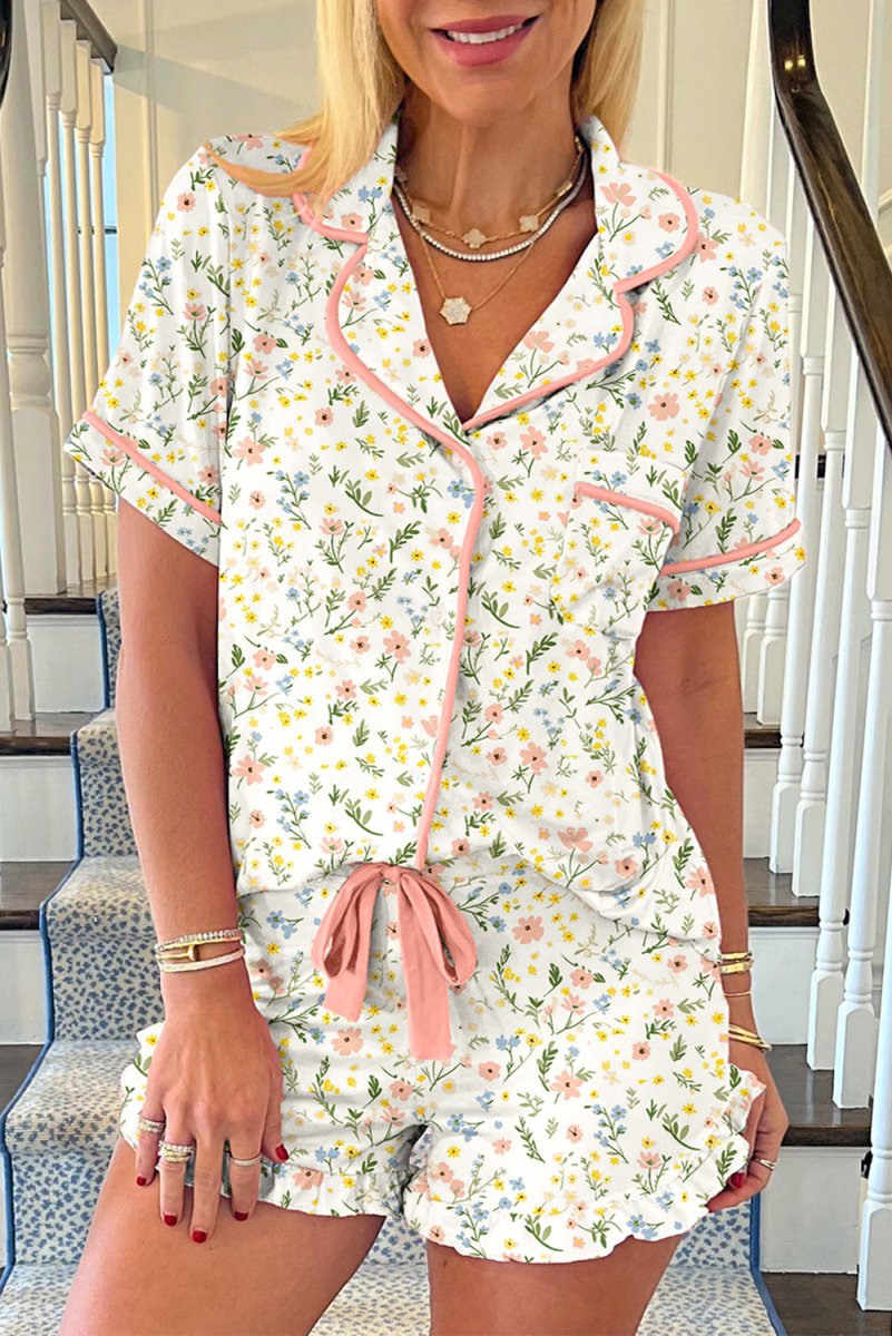 White Floral Print Contrast Pipping Short Pajamas Set for Women