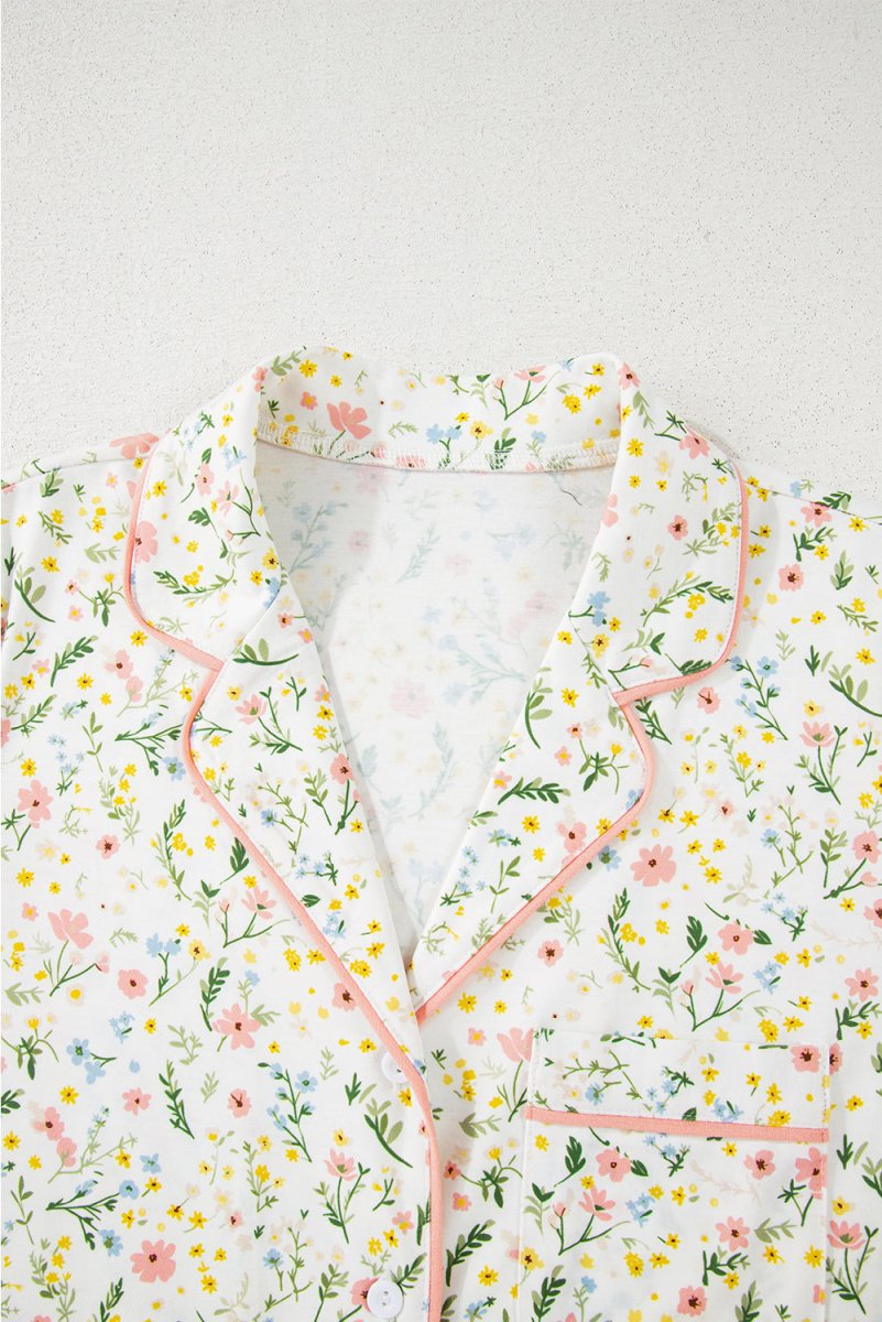 White Floral Print Contrast Pipping Short Pajamas Set for Women